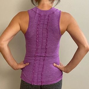 Lululemon tank